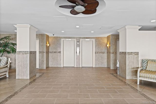 1 E Broadway 3D, Long Beach, NY 11561