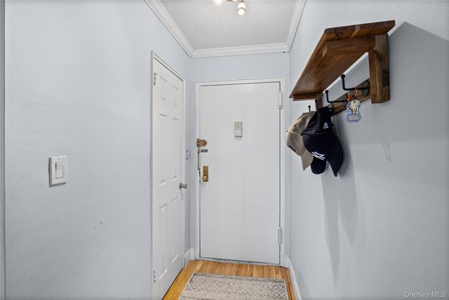 1 E Broadway 3D, Long Beach, NY 11561