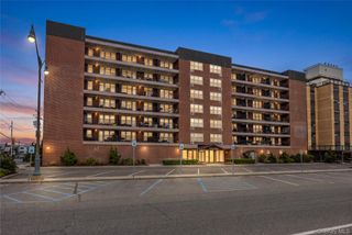 1 E Broadway 3D, Long Beach, NY 11561