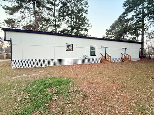 12090 Canal Street, Willis, TX 77318