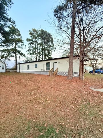 12090 Canal Street, Willis, TX 77318