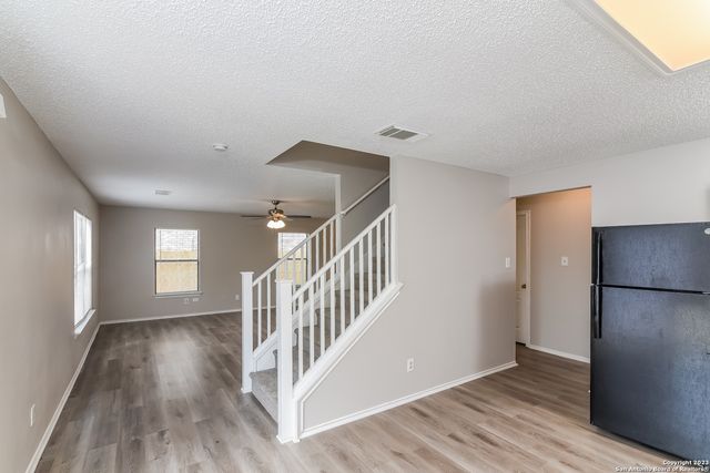 1218 CROSSING OAKS, San Antonio, TX 78253