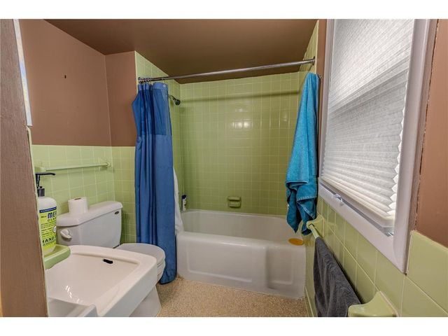 1050 Larcom Street, Hammond, WI 54015