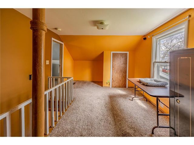 1050 Larcom Street, Hammond, WI 54015