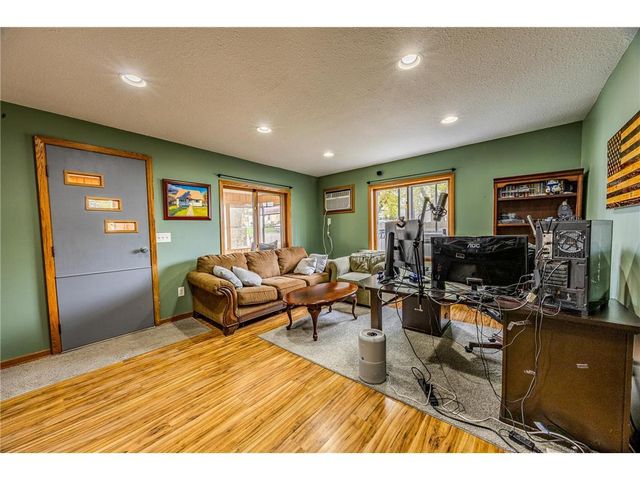 1050 Larcom Street, Hammond, WI 54015