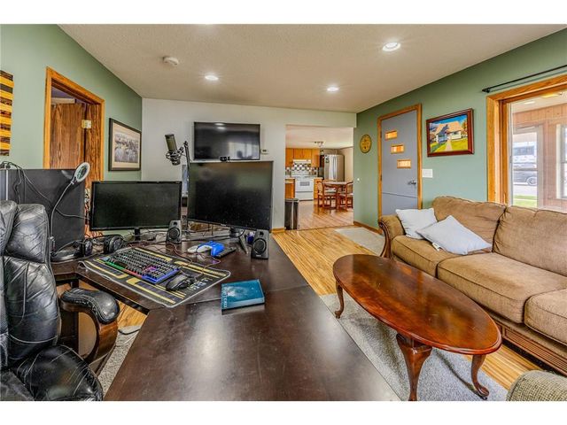 1050 Larcom Street, Hammond, WI 54015