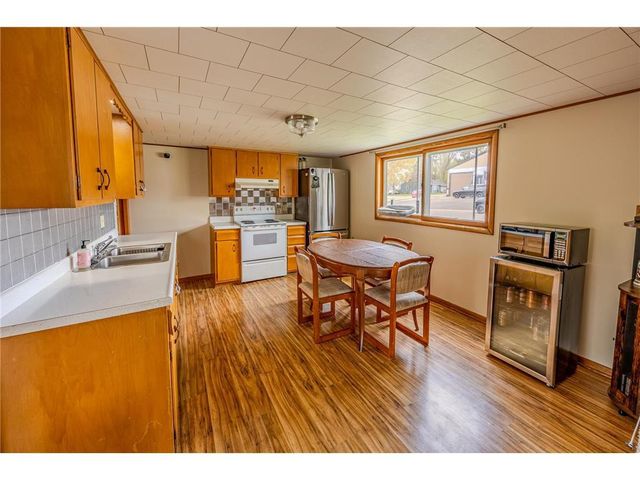1050 Larcom Street, Hammond, WI 54015