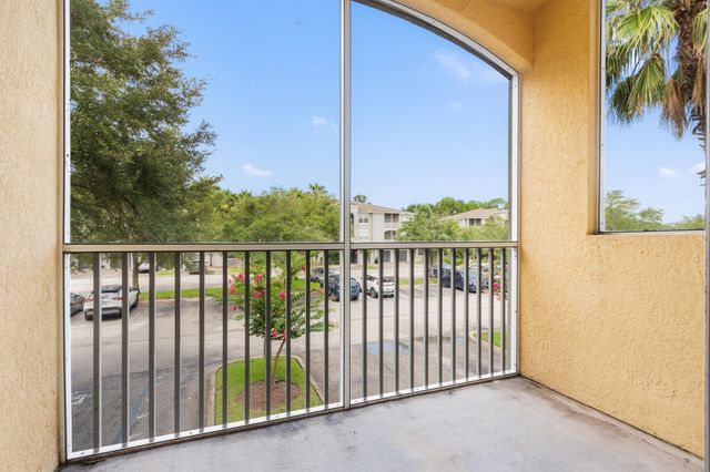 415 S Villa San Marco Dr 205, St Augustine, FL 32086