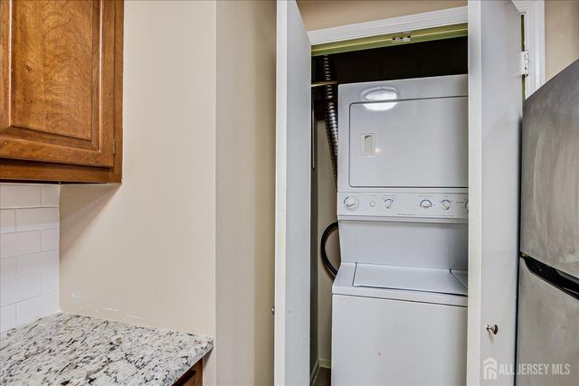 129 Providence Way B, Monroe, NJ 08831