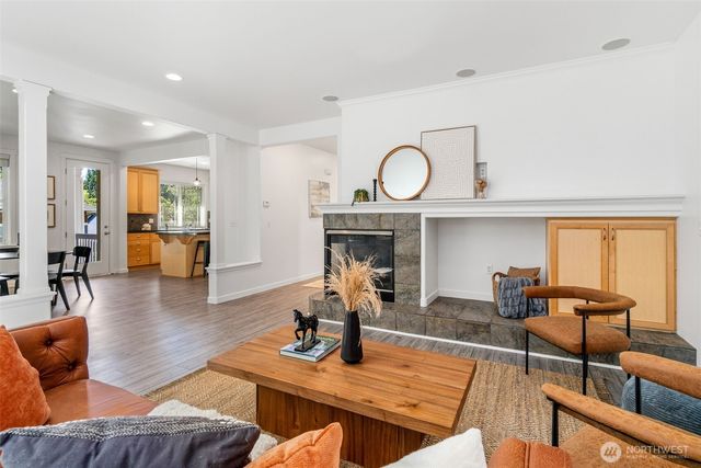 16563 NE 119th Way, Redmond, WA 98052