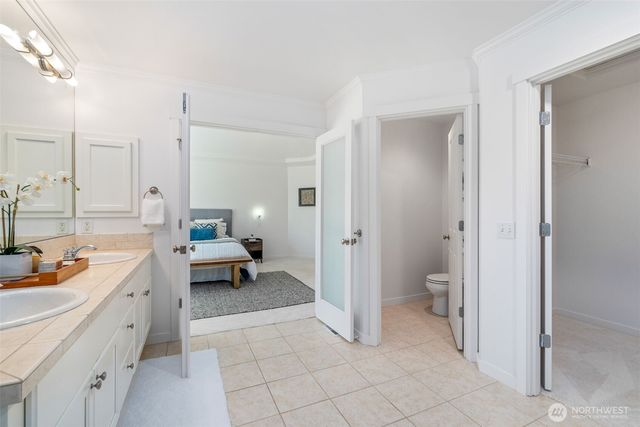 16563 NE 119th Way, Redmond, WA 98052