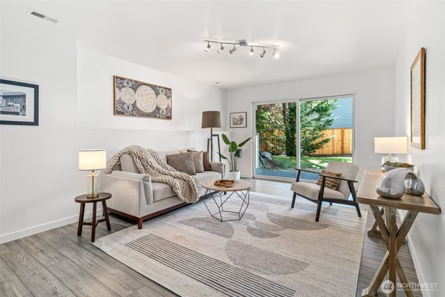 16563 NE 119th Way, Redmond, WA 98052