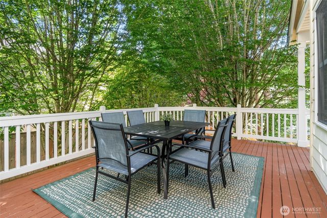 16563 NE 119th Way, Redmond, WA 98052