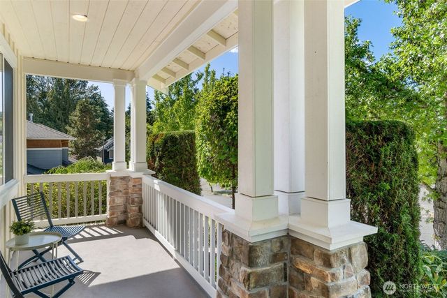 16563 NE 119th Way, Redmond, WA 98052