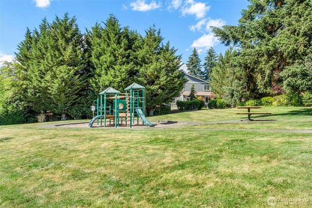 16563 NE 119th Way, Redmond, WA 98052