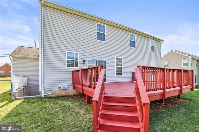 255 SUNSET DR, Hanover, PA 17331