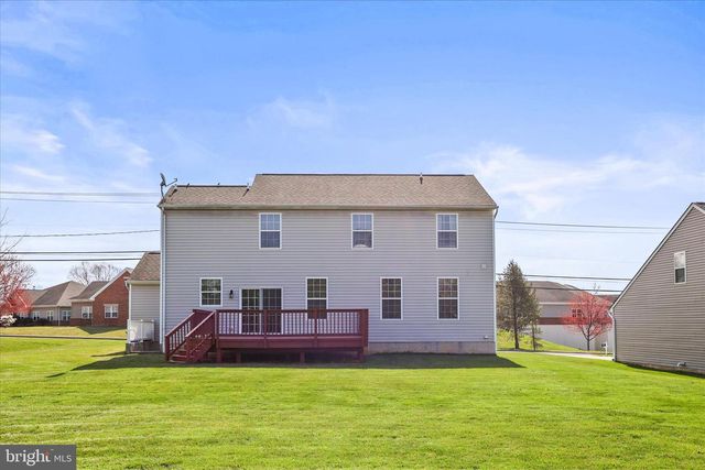 255 SUNSET DR, Hanover, PA 17331