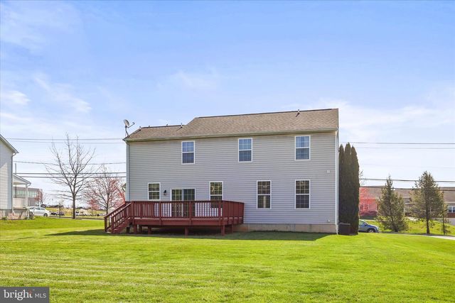 255 SUNSET DR, Hanover, PA 17331