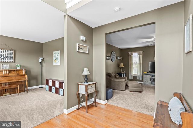 255 SUNSET DR, Hanover, PA 17331