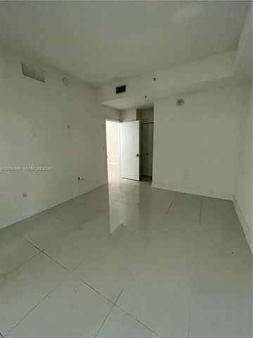 1871 S River Drive A03, Miami, FL 33125