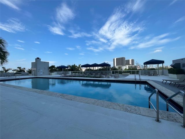 1871 S River Drive A03, Miami, FL 33125