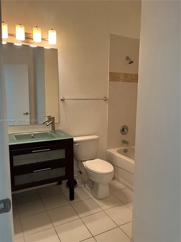 1871 S River Drive A03, Miami, FL 33125