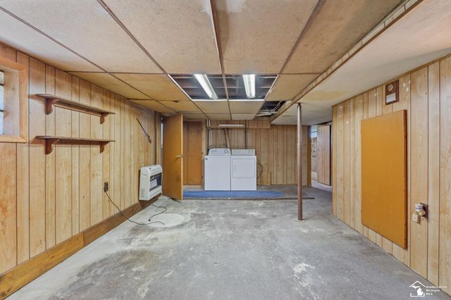 1011 Rambow Drive, Monroe, MI 48161