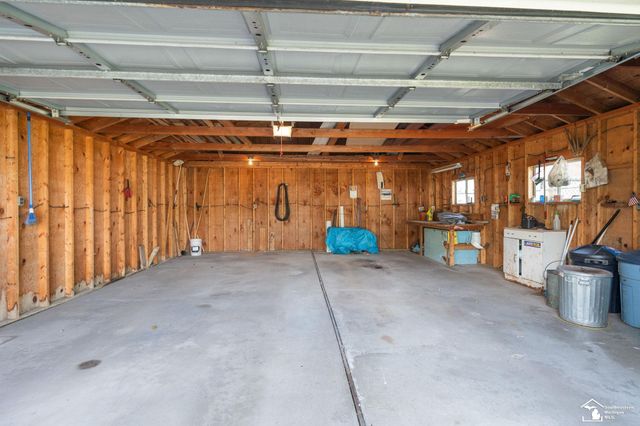 1011 Rambow Drive, Monroe, MI 48161