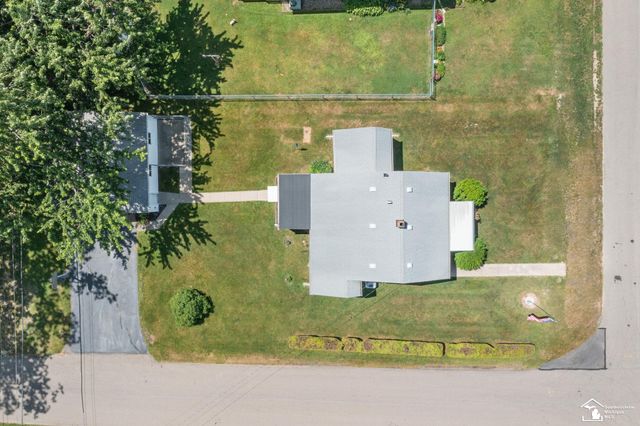 1011 Rambow Drive, Monroe, MI 48161