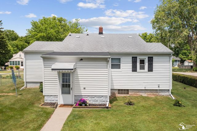 1011 Rambow Drive, Monroe, MI 48161