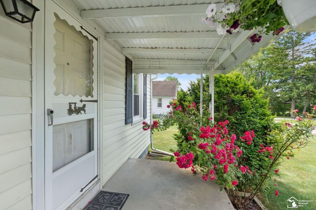 1011 Rambow Drive, Monroe, MI 48161