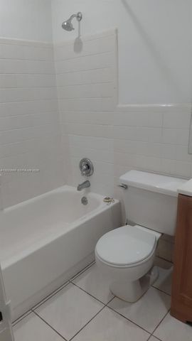 5420 NW 11th St 307, Plantation, FL 33313