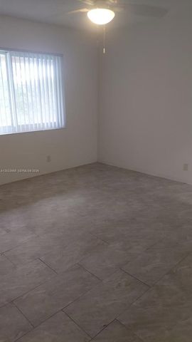 5420 NW 11th St 307, Plantation, FL 33313