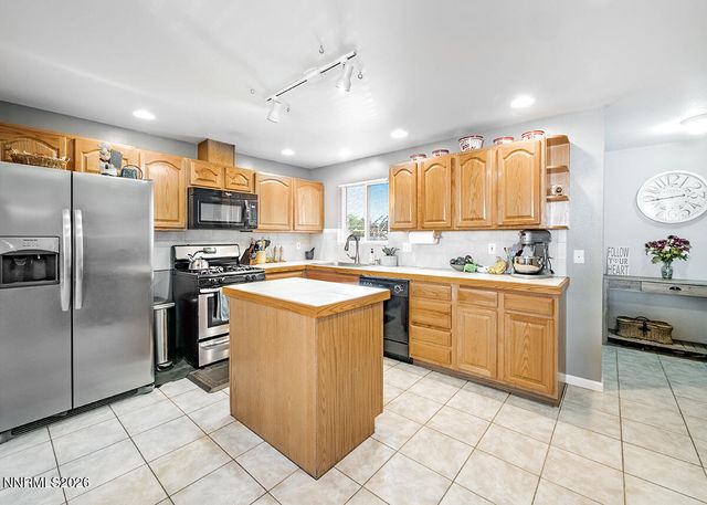 177 Emerson Way, Sparks, NV 89431