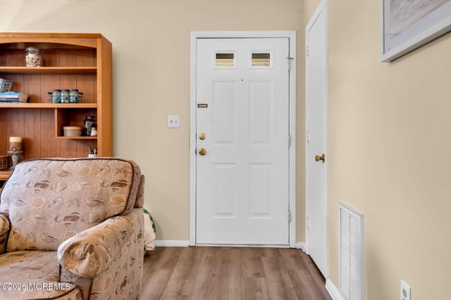 601 Mistletoe Avenue 9, Point Pleasant, NJ 08742