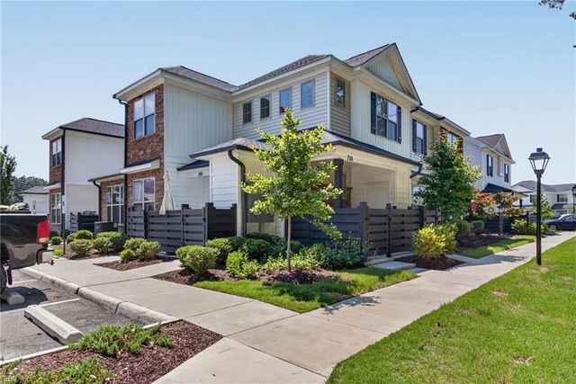 701 Kathy Ann WAY N, Carrollton, VA 23314