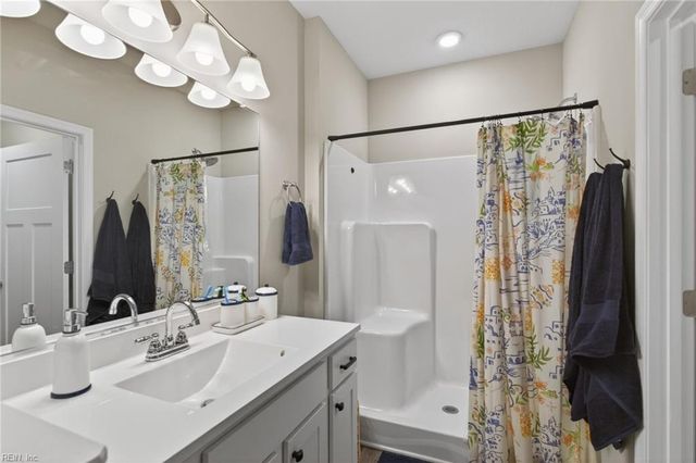 701 Kathy Ann WAY N, Carrollton, VA 23314