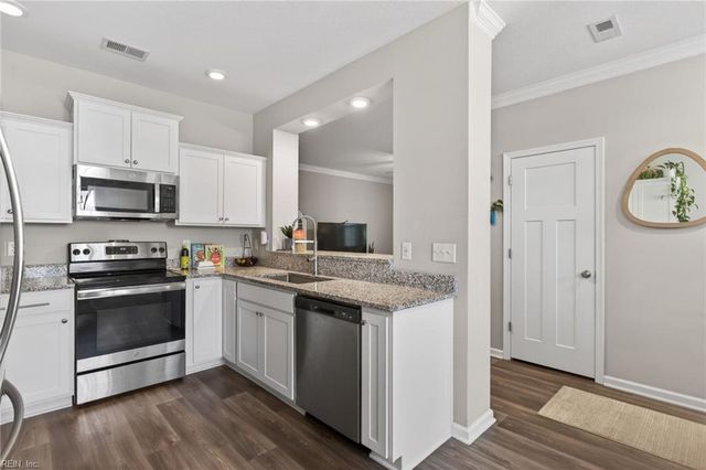 701 Kathy Ann WAY N, Carrollton, VA 23314