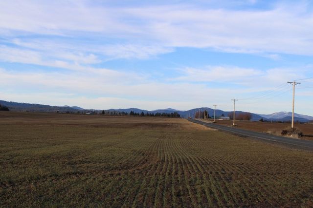 3450X N Spotted Rd, Deer Park, WA 99006