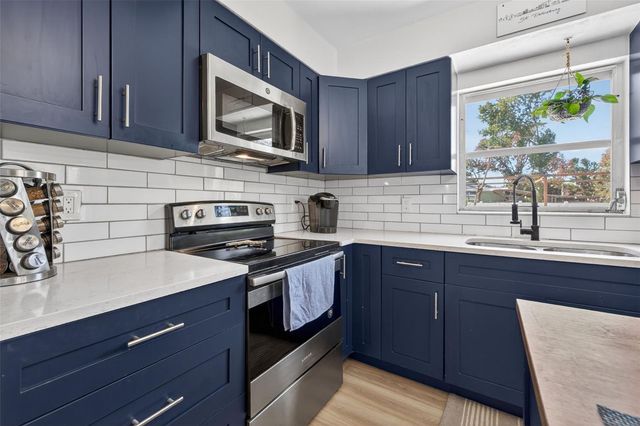 6019 4TH STREET S, St Petersburg, FL 33705