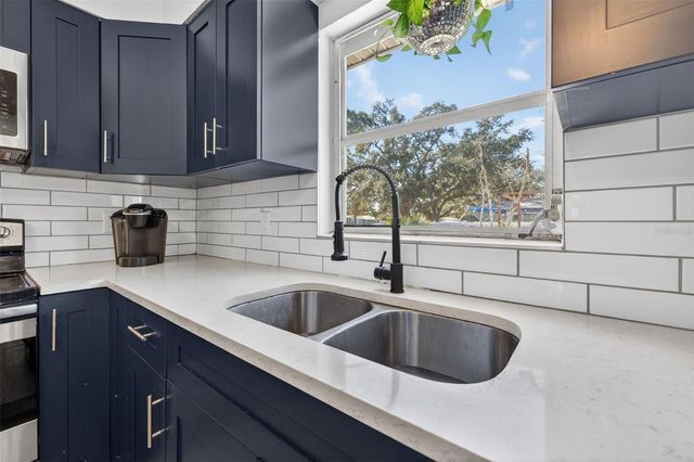 6019 4TH STREET S, St Petersburg, FL 33705