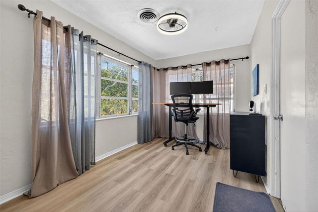 6019 4TH STREET S, St Petersburg, FL 33705