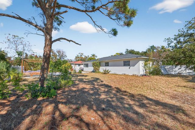 6019 4TH STREET S, St Petersburg, FL 33705