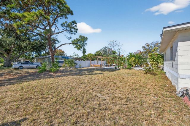 6019 4TH STREET S, St Petersburg, FL 33705