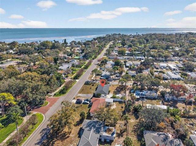 6019 4TH STREET S, St Petersburg, FL 33705