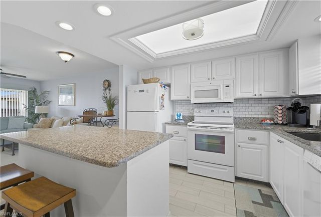 16881 Davis RD 126, Fort Myers, FL 33908