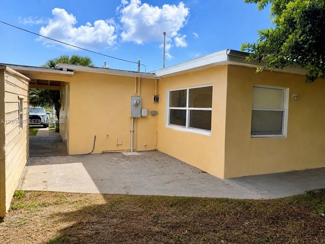 21330 Meehan Avenue, Port Charlotte, FL 33952