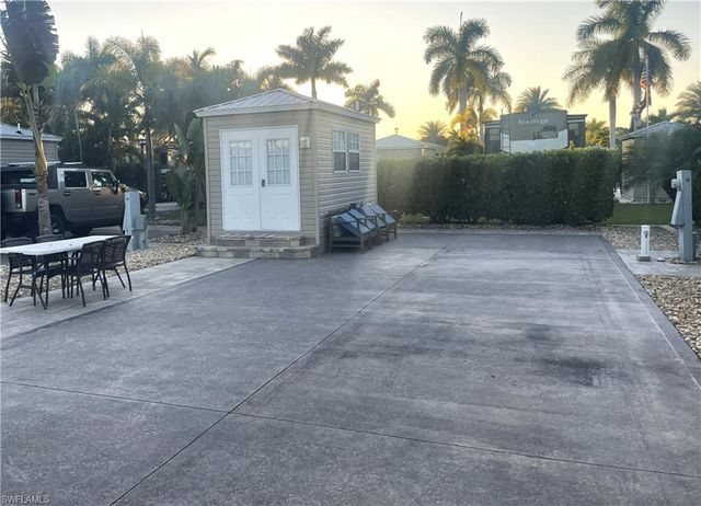 5210 Marsh Mallow TRL, Fort Myers, FL 33905