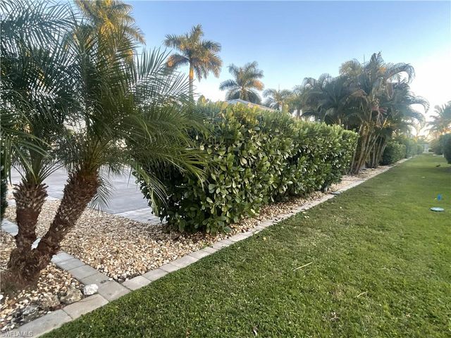 5210 Marsh Mallow TRL, Fort Myers, FL 33905