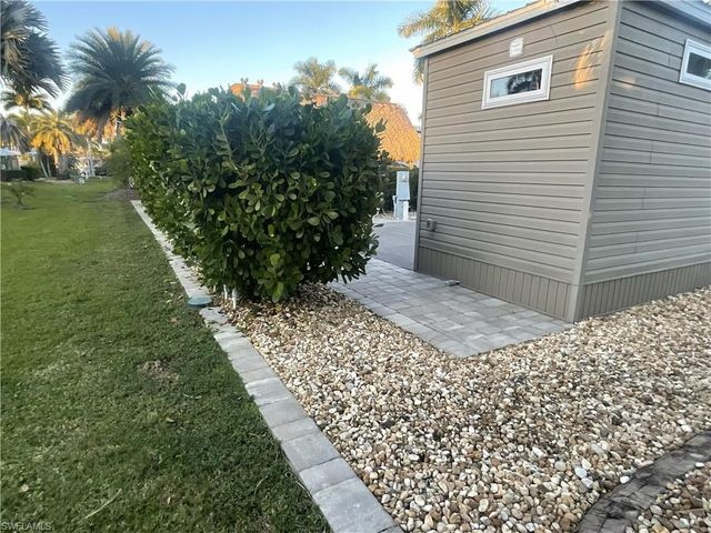 5210 Marsh Mallow TRL, Fort Myers, FL 33905